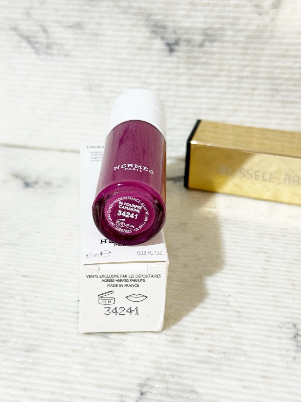 Hermes Hermèsistible Infused Lip Care Oil: Glossy Magenta Purple - Picture 8 of 9